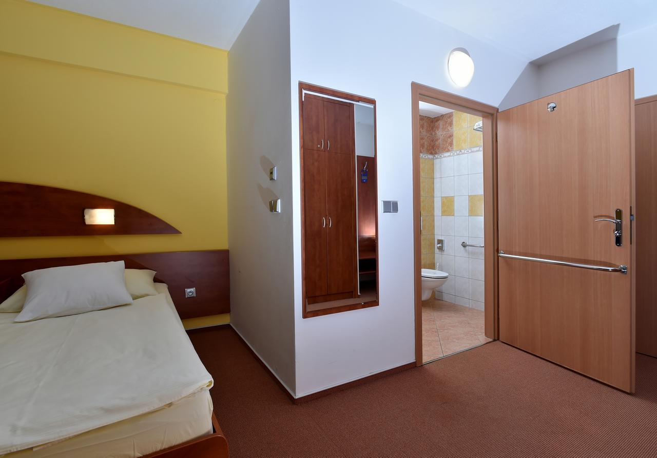 Hotel Brizky Jablonec nad Nisou Eksteriør billede